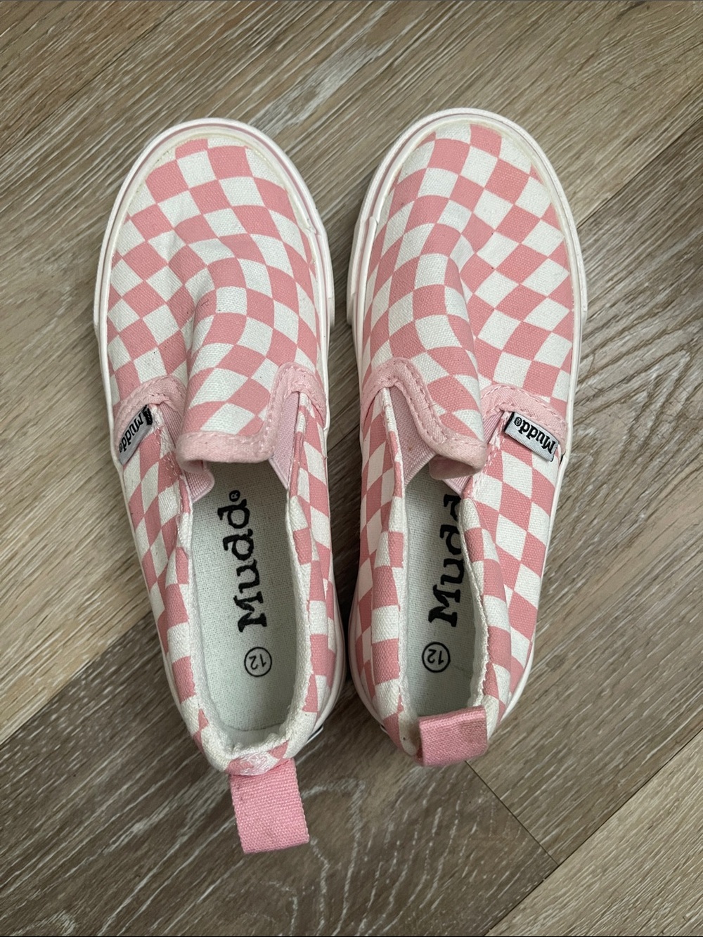 Mudd pink & white checkered slip on shoes 12 kids